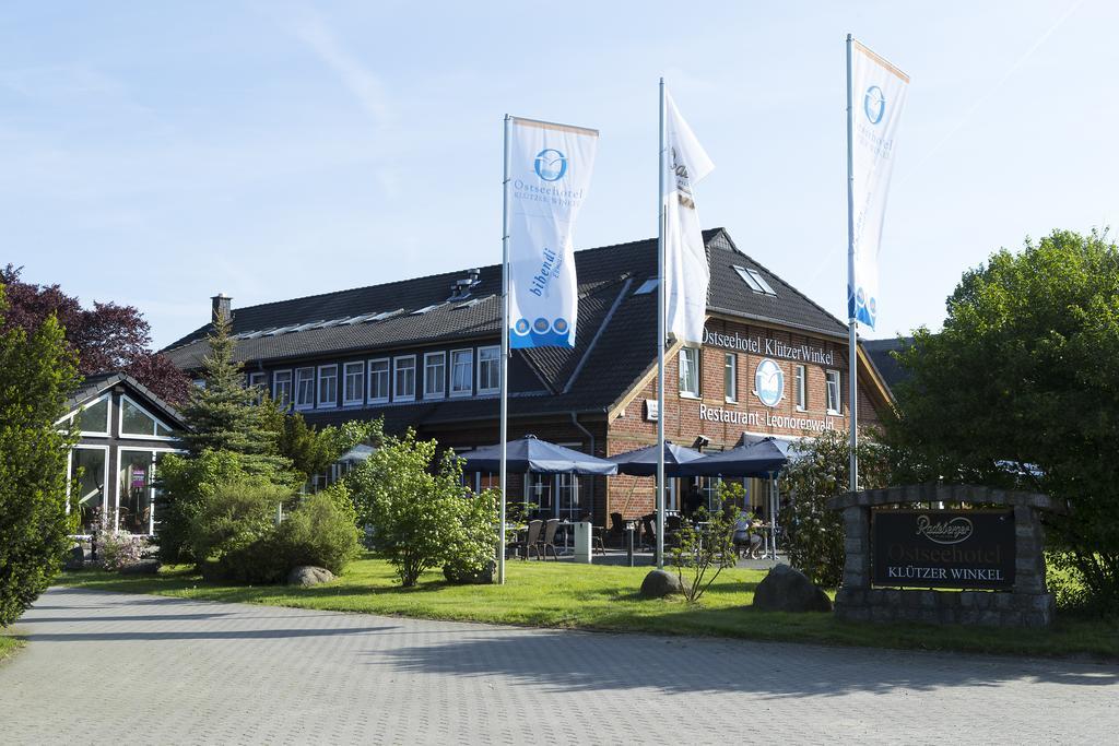 Ostseehotel Kluetzer Winkel Hohen Schoenberg Exterior foto