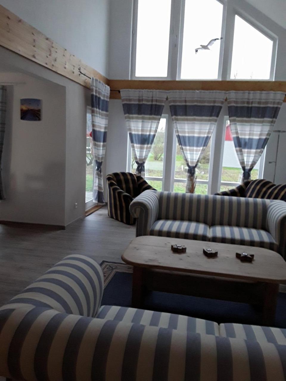 Ostseehotel Kluetzer Winkel Hohen Schoenberg Exterior foto